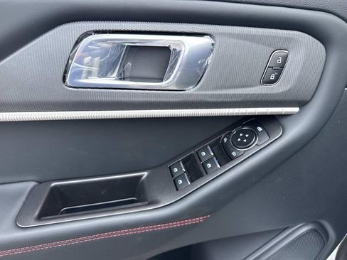 New 2026 Ford Explorer ST-Line image 20