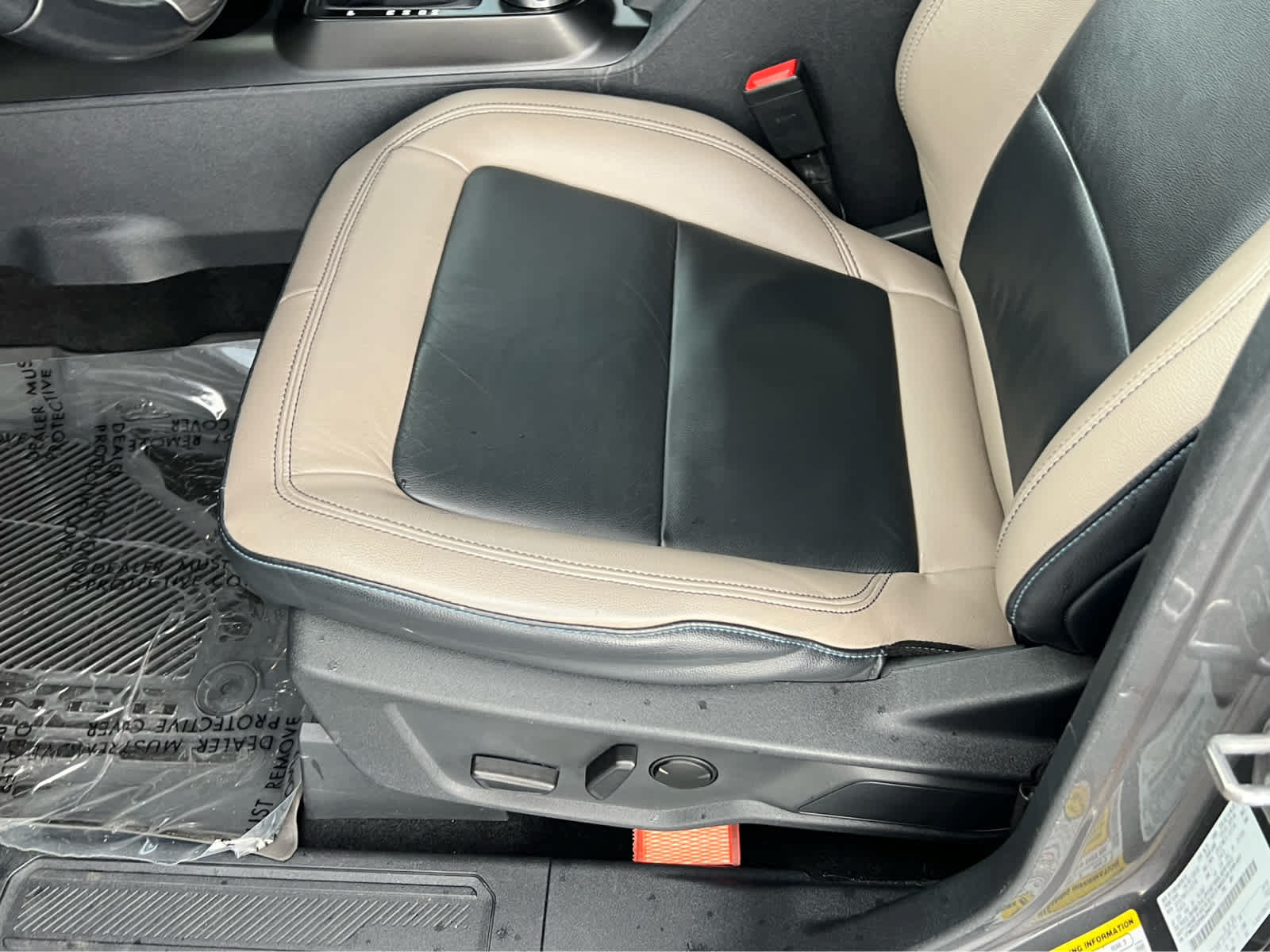 Used 2022 Ford Bronco Wildtrak AWD/4WD image 28
