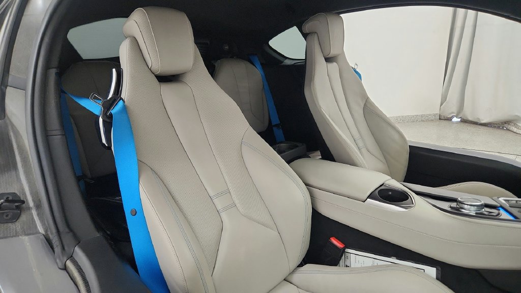 Used 2015 BMW i8 AWD/4WD image 85