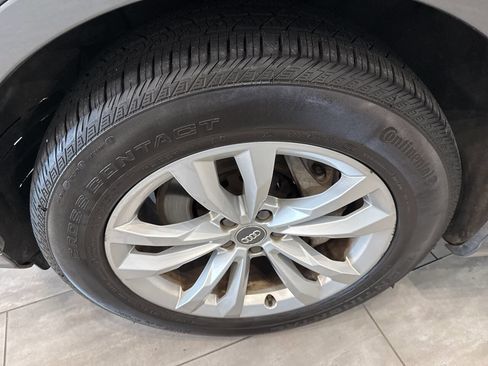 Used 2017 Audi Q7 3.0T Premium Plus image 48