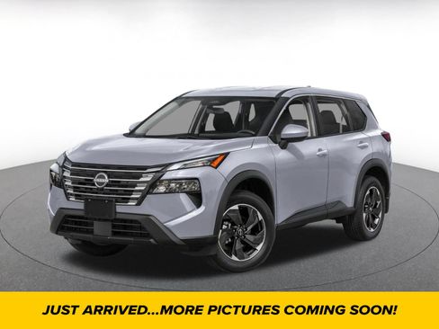 Used 2026 Nissan Rogue SV AWD/4WD image 1