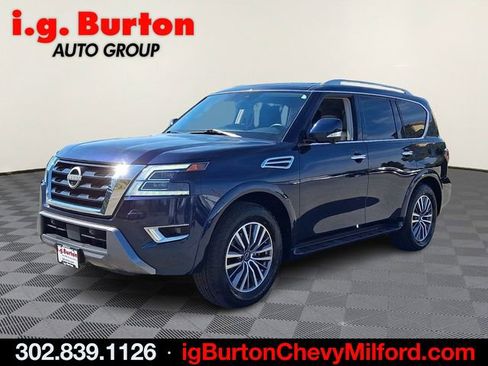 Used 2024 Nissan Armada SL w/ Captain's Chairs Package AWD/4WD image 3