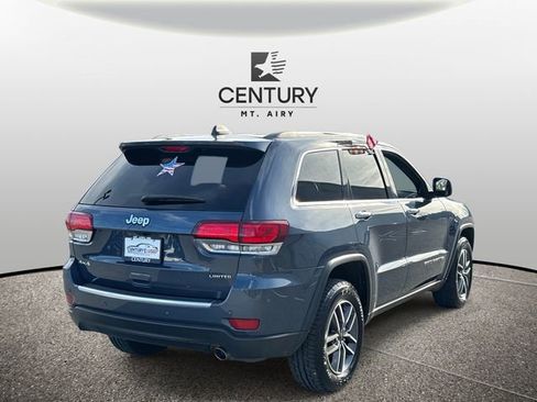 Used 2020 Jeep Grand Cherokee Limited w/ Luxury Group II image 2
