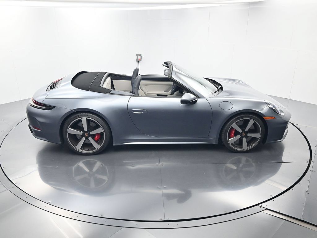 Certified 2026 Porsche 911 Carrera 4S AWD/4WD image 50