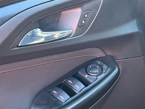 Used 2023 Chevrolet TrailBlazer RS image 17