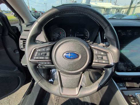 Used 2023 Subaru Outback Premium AWD/4WD image 15