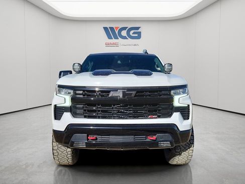 Used 2022 Chevrolet Silverado 1500 LT Trail Boss w/ LT Trail Boss Premium Package AWD/4WD image 5