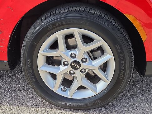 Used 2021 Kia Soul S image 7