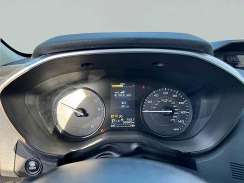 Used 2020 Subaru Crosstrek 2.0i Premium w/ Moonroof Package 1 image 24