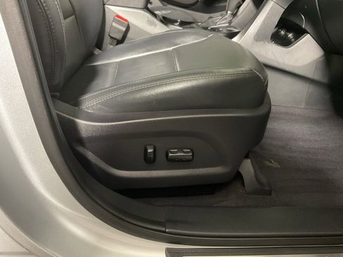 Used 2018 Hyundai Santa Fe Sport image 37