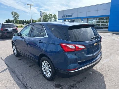 Used 2020 Chevrolet Equinox LT w/ Driver Convenience Package FWD image 7