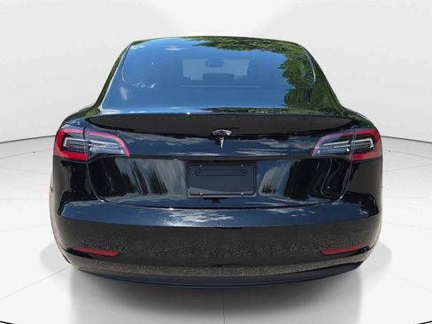 Used 2022 Tesla Model 3 RWD image 7