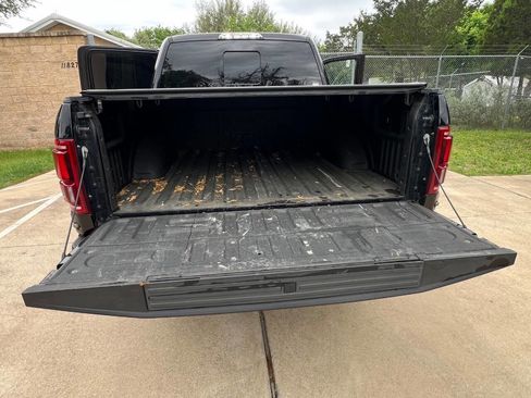 Used 2018 Ford F150 Raptor w/ Equipment Group 802A Luxury AWD/4WD image 43
