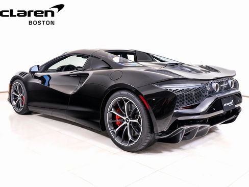 New 2026 McLaren Artura Spider image 4