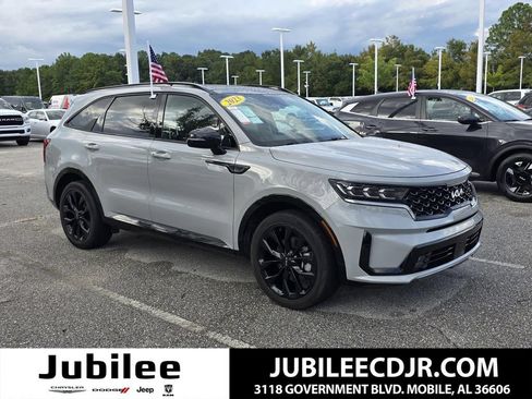 Used 2023 Kia Sorento SX FWD image 1