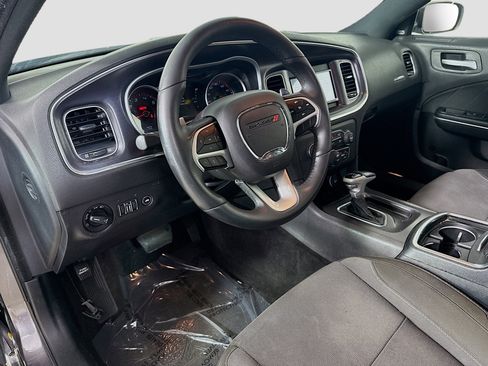 Used 2018 Dodge Charger R/T image 23
