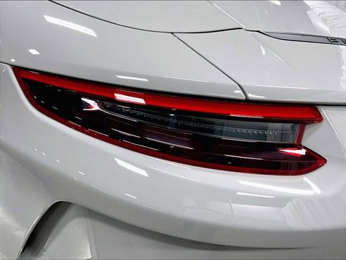 Used 2019 Porsche 911 Speedster image 33