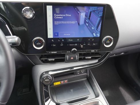 Used 2025 Lexus NX 250 FWD w/ Accessory Package (Z1) image 16