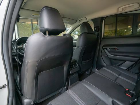 Used 2025 MAZDA CX-50 AWD 2.5 S w/ Preferred Package image 17