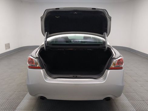 Used 2015 Nissan Altima 2.5 S w/ Special Edition Package FWD image 29