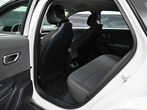 Used 2025 Kia K4 FWD image 15
