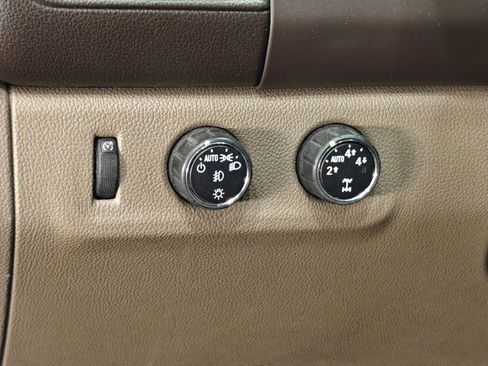 Used 2015 GMC Canyon SLT image 10