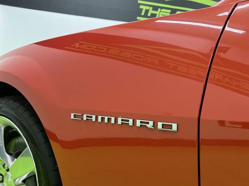 Used 2010 Chevrolet Camaro SS w/ Black Stripe Package RWD image 14