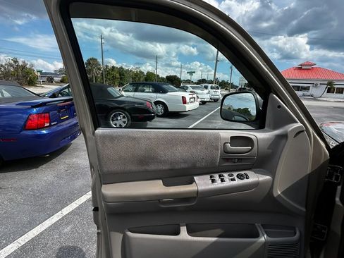 Used 2004 Dodge Dakota SLT w/ PWR Convenience Group RWD image 23