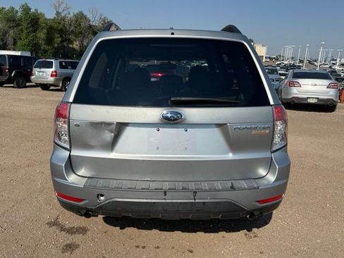 Used 2010 Subaru Forester 2.5X Premium AWD/4WD image 4