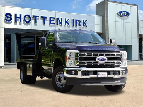 Used 2025 Ford F350 XLT AWD/4WD image 1
