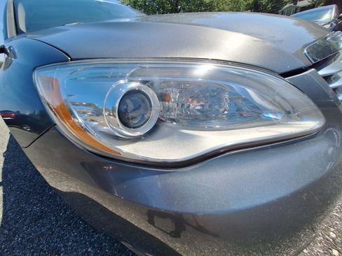 Used 2013 Chrysler 200 Limited w/ Sun/Sound Group FWD image 11