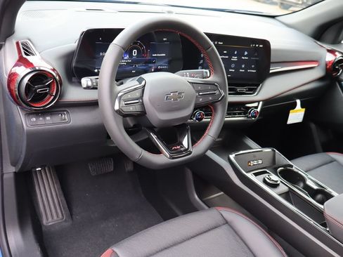 New 2027 Chevrolet Equinox RS w/ Safety and Technology Package FWD image 6