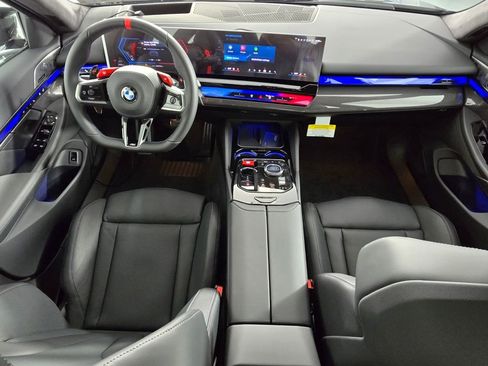 New 2026 BMW M5 w/ Executive Package image 19