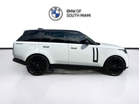 Used 2024 Land Rover Range Rover SE AWD/4WD image 8