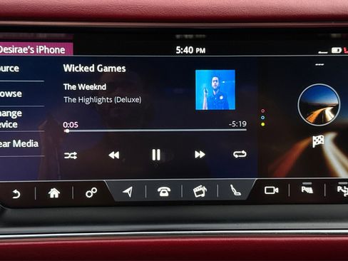 Used 2017 Land Rover Range Rover Autobiography image 29