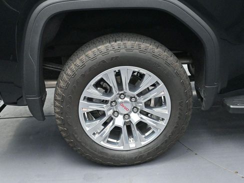 Used 2025 GMC Sierra 1500 Denali AWD/4WD image 38