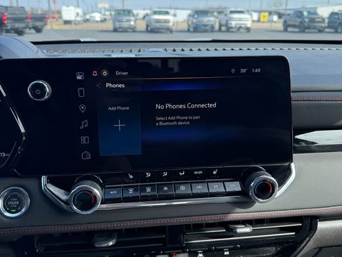 Used 2024 Chevrolet Colorado Z71 w/ Z71 Convenience Package 2 image 55