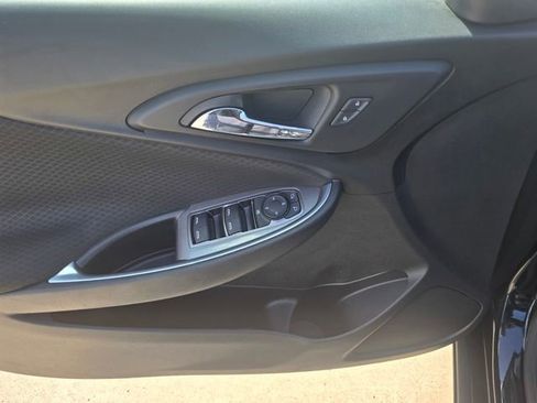 Used 2020 Chevrolet Malibu LT image 28