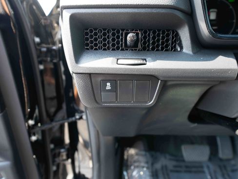 Used 2023 Honda CR-V Sport image 11