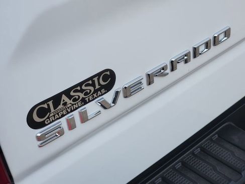 New 2026 Chevrolet Silverado 1500 W/T w/ WT Value Package image 9