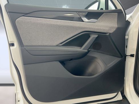 New 2026 Volkswagen Tiguan S image 21