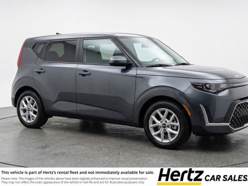 Used 2025 Kia Soul LX w/ LX Technology Package image 1