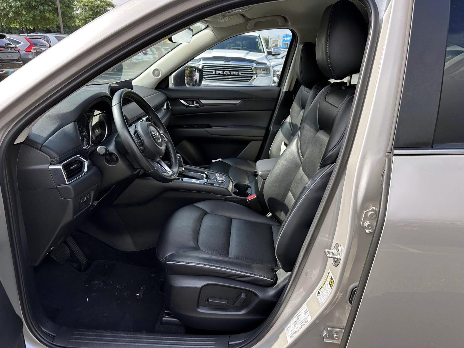 Used 2024 MAZDA CX-5 AWD 2.5 S w/ Select Package image 11