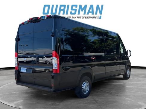 New 2026 RAM ProMaster 3500 w/ Crew Van Package FWD image 6