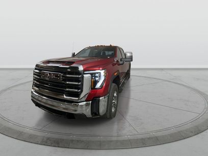 New 2025 GMC Sierra 2500 SLT w/ SLT Premium Package