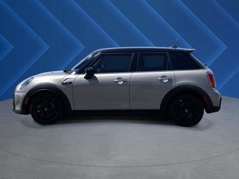 Used 2022 MINI Cooper S w/ Driver Assistance Package FWD image 6