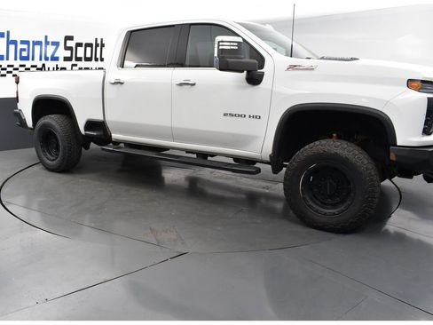 Used 2021 Chevrolet Silverado 2500 LTZ w/ LTZ Convenience Package AWD/4WD image 7
