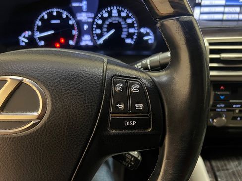 Used 2014 Lexus LS 460 AWD image 19