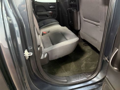 Used 2018 GMC Sierra 1500 SLE image 67