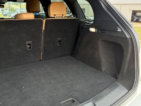 Used 2022 Lincoln Corsair Reserve w/ Elements Package image 7